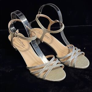 Gold Strappy Ankle‑Strap Sandals - Elegant Women's Dress Shoes